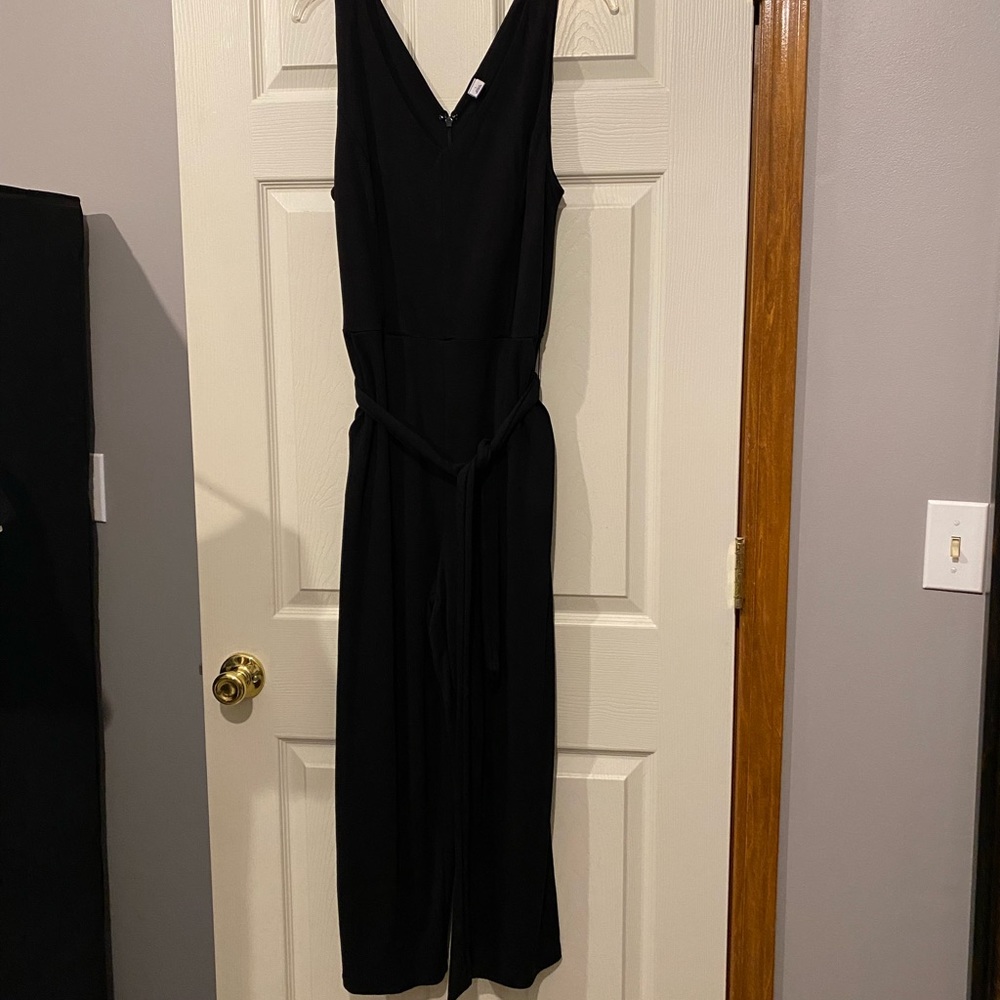 Old Navy black jersey jumpsuit size L